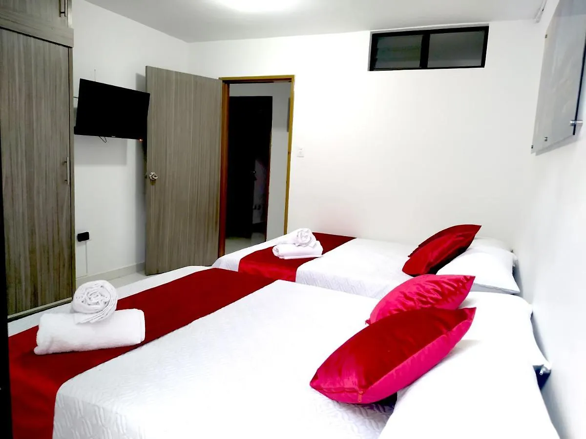 Holiday home Casa Completa Sector Velodromo Cerca Al Metro
